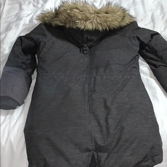ARITZIA WINTER COAT - Picture 3 of 5
